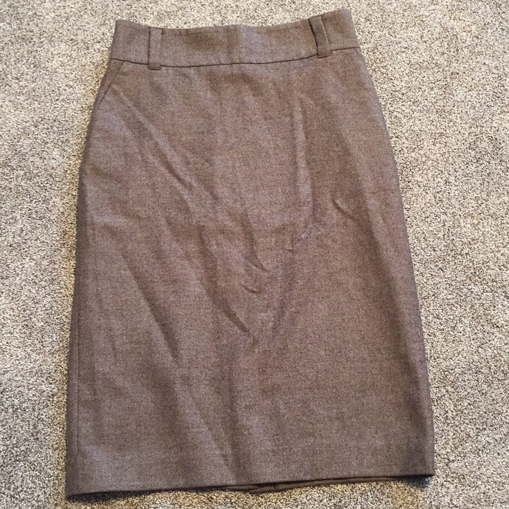 Banana Republic suiting pencil skirt